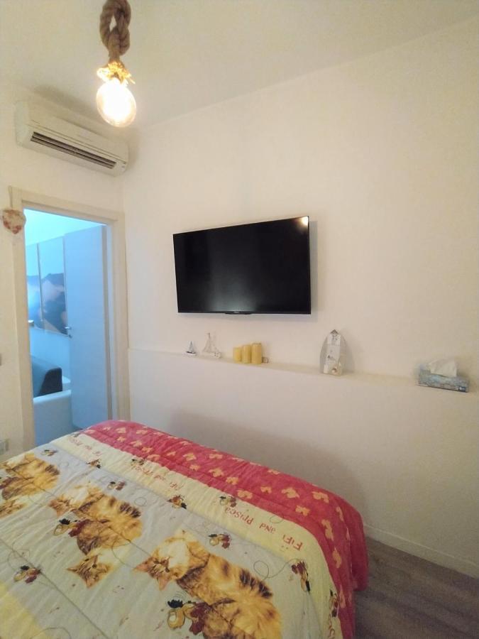Appartamento In Centro Савона Екстериор снимка