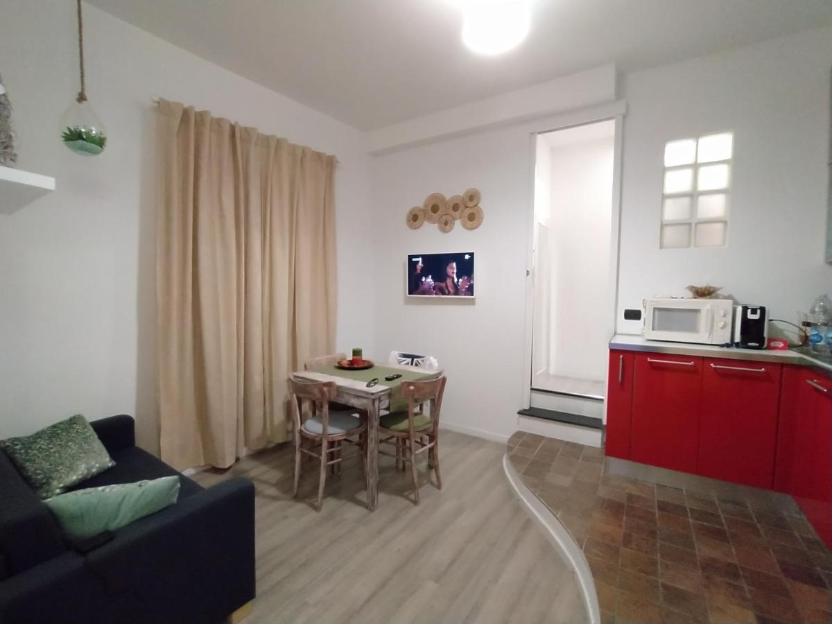 Appartamento In Centro Савона Екстериор снимка
