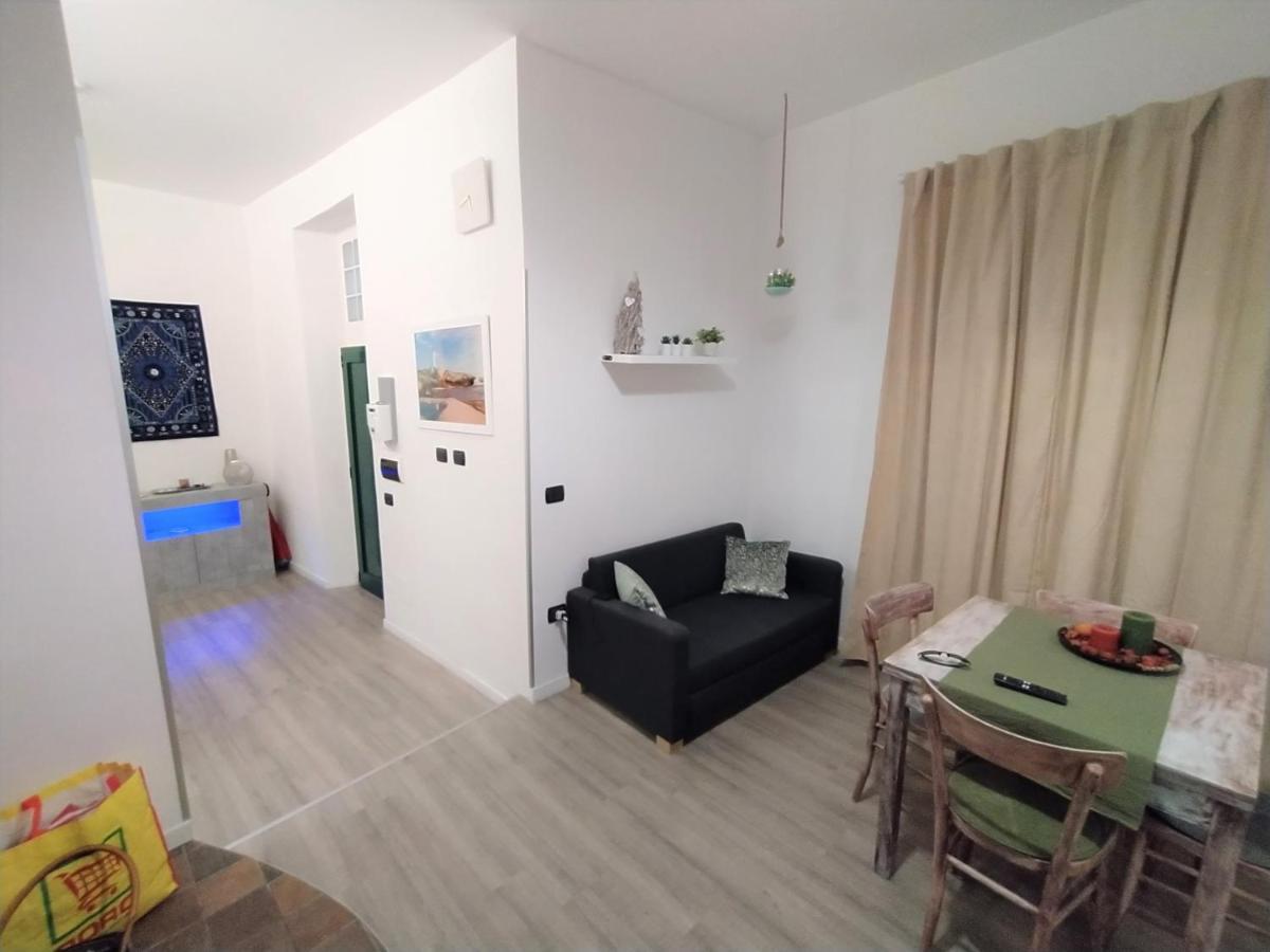 Appartamento In Centro Савона Екстериор снимка